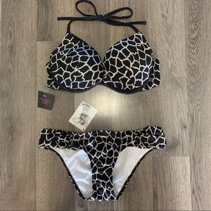 Bombshell giraffe 34c XS bottoms
